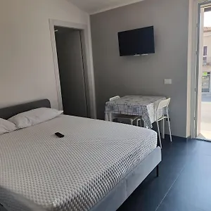  Apartamento Flat 1 Balcone